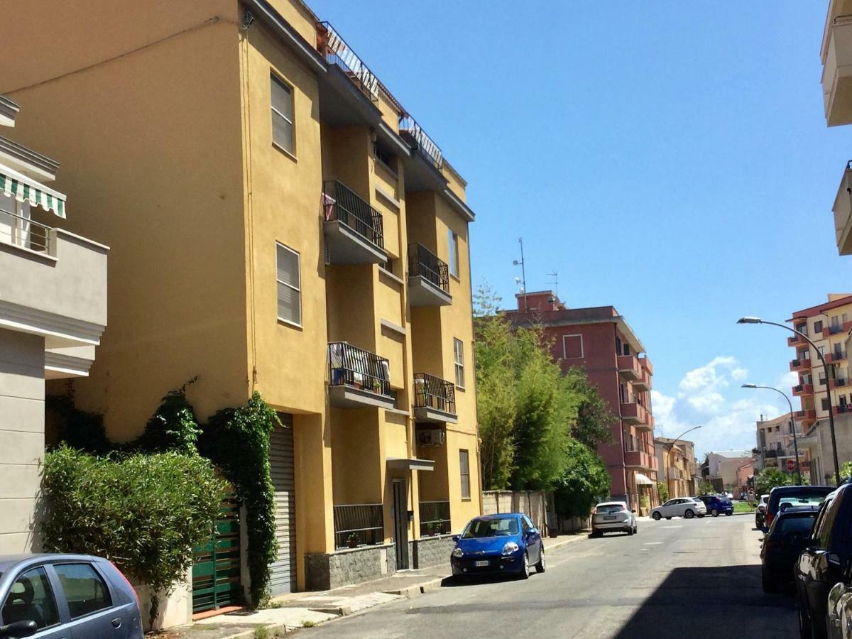 Appartamento Oristano città Esterno foto